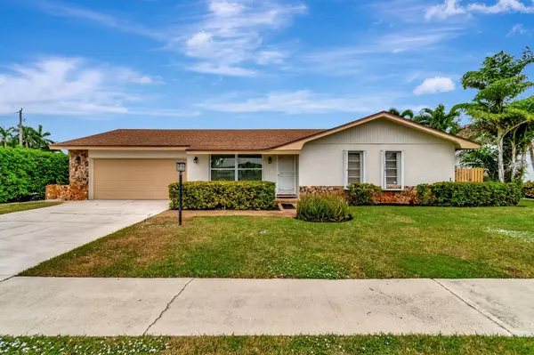 577 SW 24th AVE, Boynton Beach, FL 33435