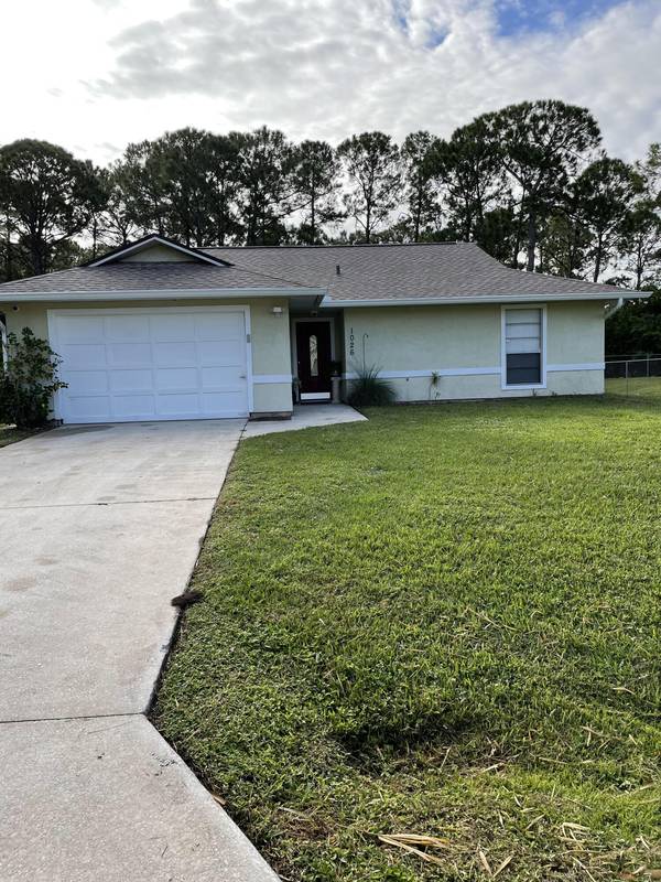 1026 SE Windmill ST, Palm Bay, FL 32909