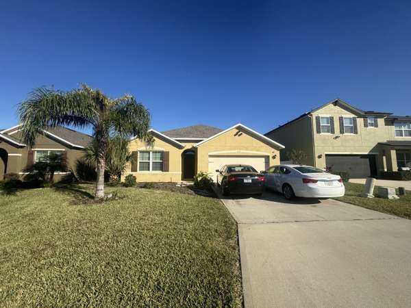 16221 Yelloweyed DR, Clermont, FL 34714