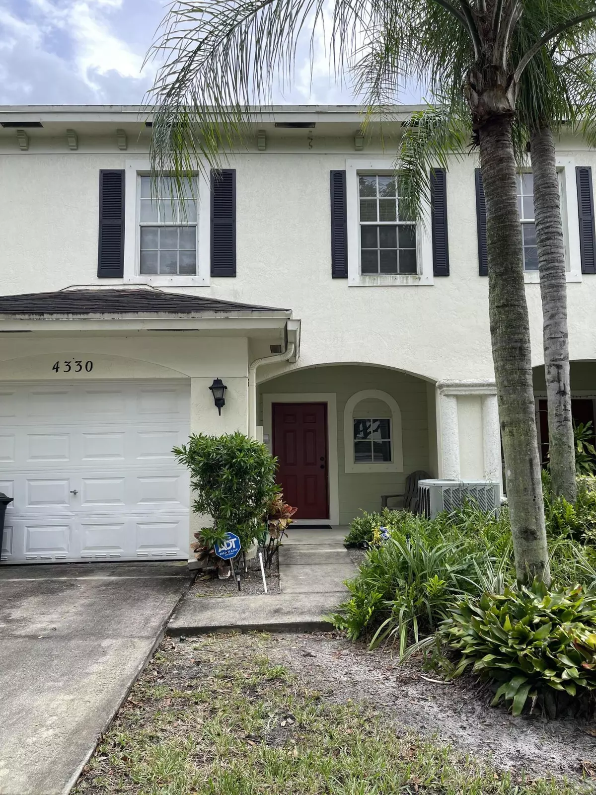 Lake Worth, FL 33461,4330 Emerald Vista