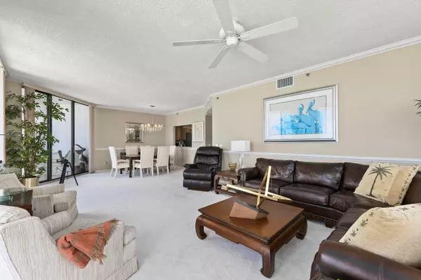 Jensen Beach, FL 34957,9960 S Ocean DR Ph-5