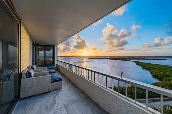 Riviera Beach, FL 33404,5550 N Ocean DR 19c