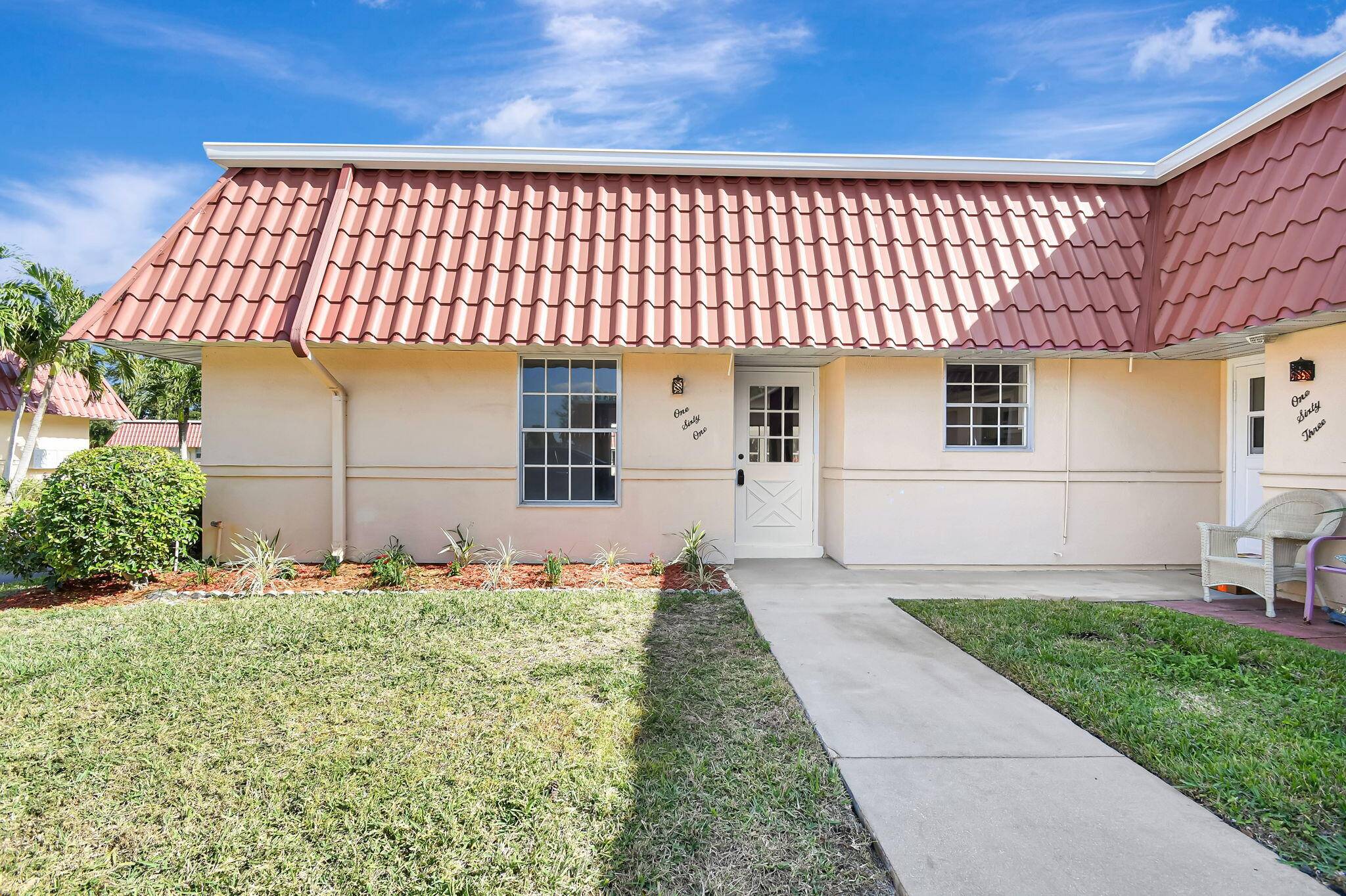 161 Amherst LN, Lake Worth, FL 33467