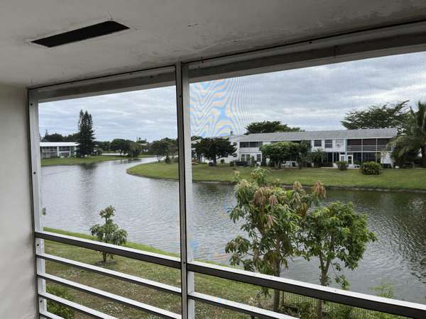 27 Kent B, West Palm Beach, FL 33417