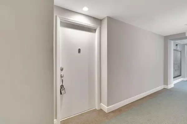 Highland Beach, FL 33487,3594 S Ocean BLVD 304