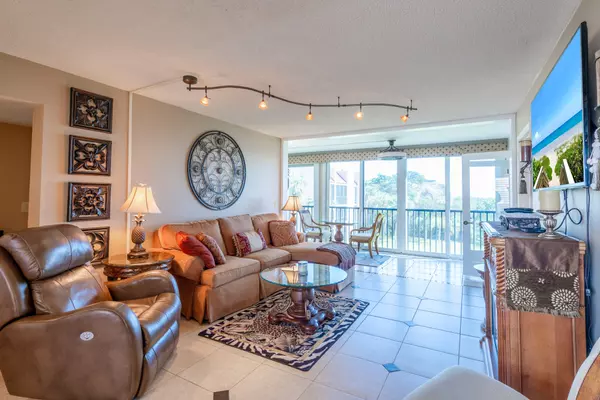 Jensen Beach, FL 34957,3482 NE Causeway BLVD 402