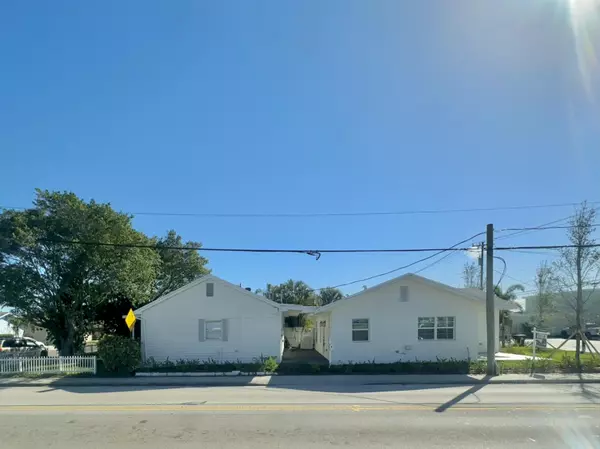 Lake Worth, FL 33460,931 N J ST