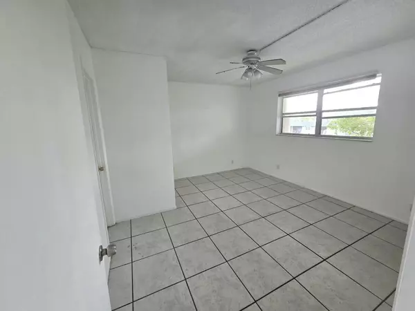 Tamarac, FL 33321,7960 N Colony CIR 308