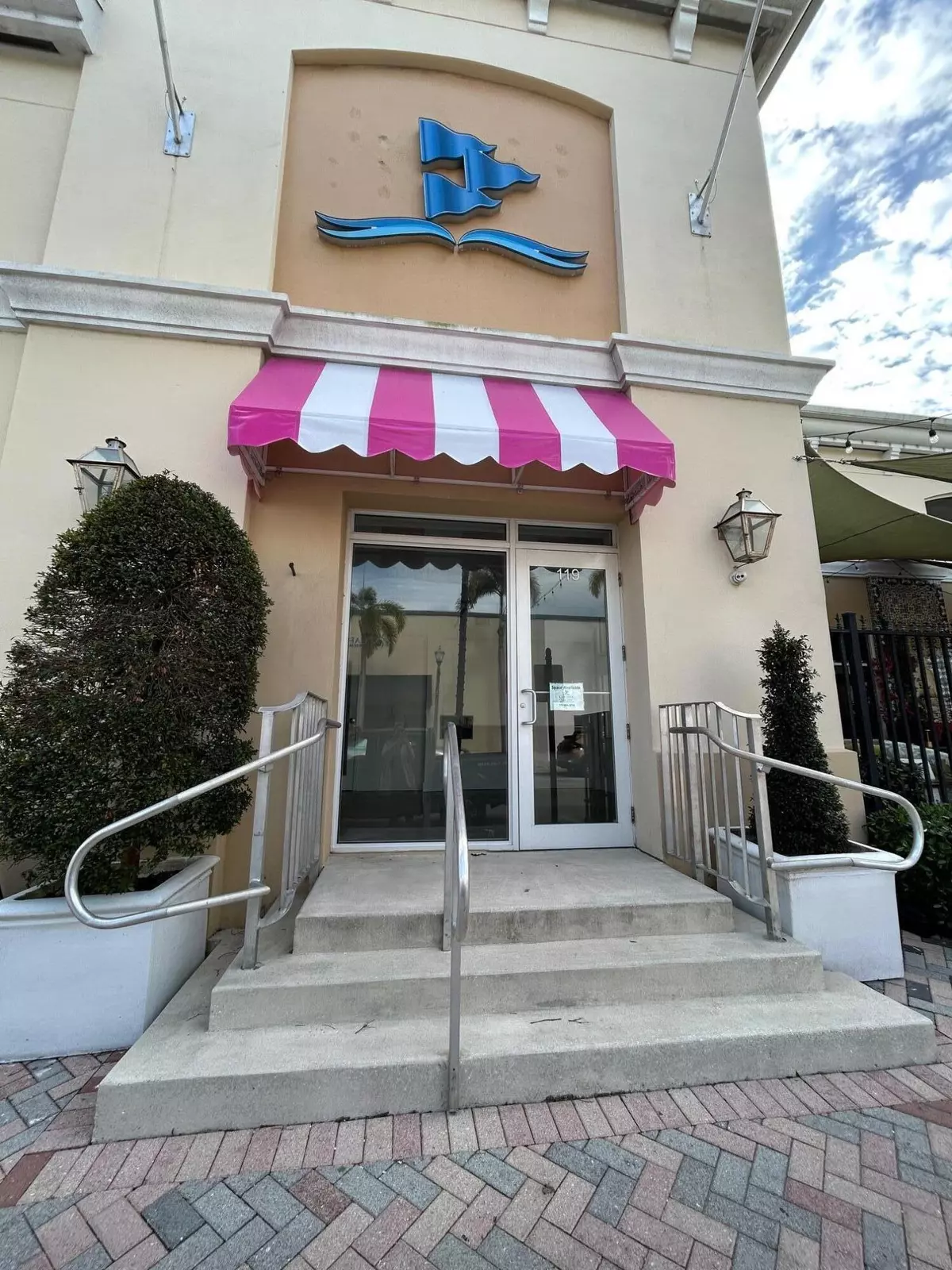 Fort Pierce, FL 34950,100 S 2nd ST 119