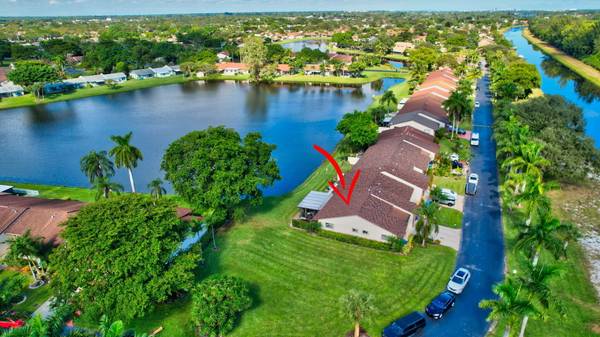 Boynton Beach, FL 33426,31 Mayfair LN