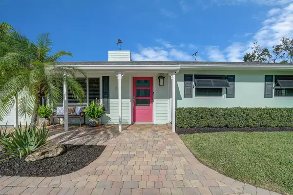 301 Enfield RD, Delray Beach, FL 33444