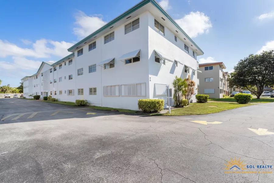 5300 Washington ST I205, Hollywood, FL 33021