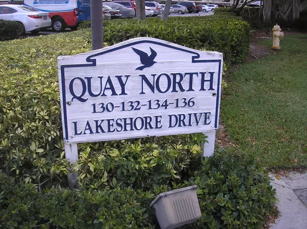 North Palm Beach, FL 33408,130 Lakeshore DR Ph-22