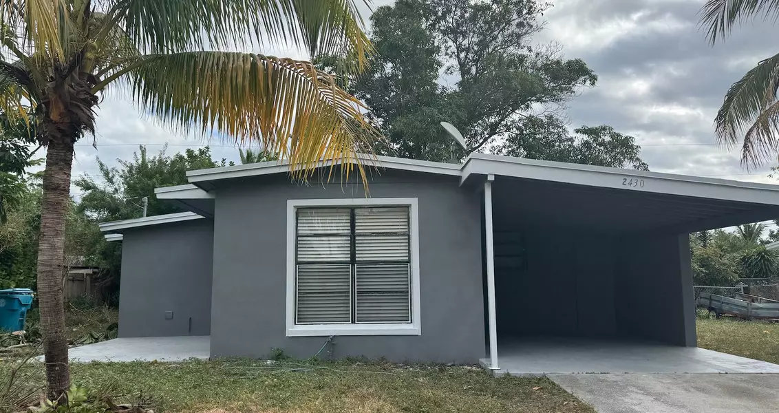 2430 NW 2nd ST, Boynton Beach, FL 33435