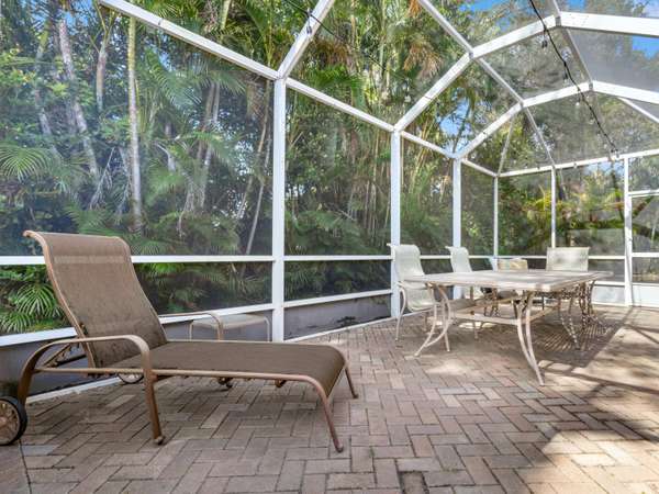 Delray Beach, FL 33445,232 W N Coral Trace CIR