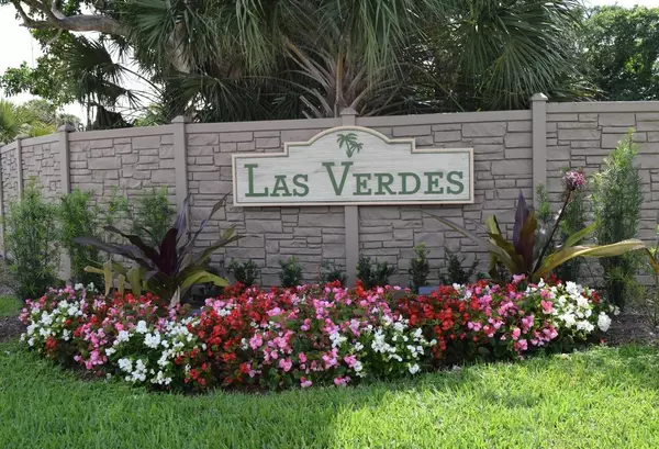 Delray Beach, FL 33484,5340 Las Verdes CIR 109