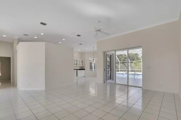 Jupiter, FL 33458,6040 Winding Lake DR