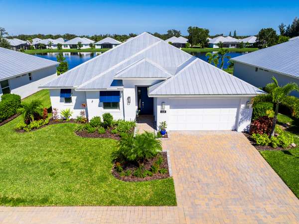 4808 Arabella CIR, Vero Beach, FL 32967