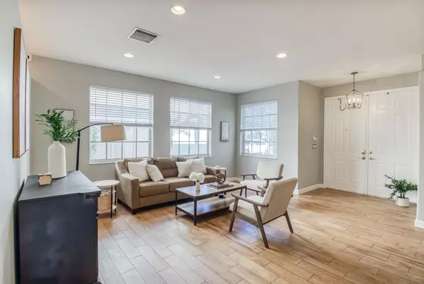Wellington, FL 33414,9128 Dupont PL
