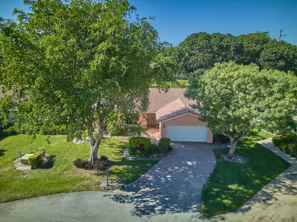 Boca Raton, FL 33433,5976 Colony CT