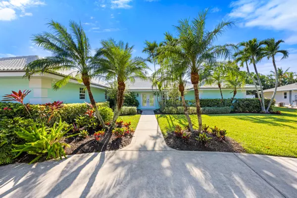 111 Golfview DR, Tequesta, FL 33469