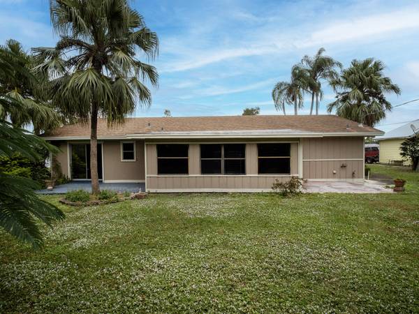 Port Saint Lucie, FL 34984,444 SE Whitmore DR