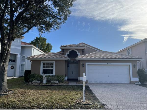 8550 NW 47th ST, Coral Springs, FL 33067