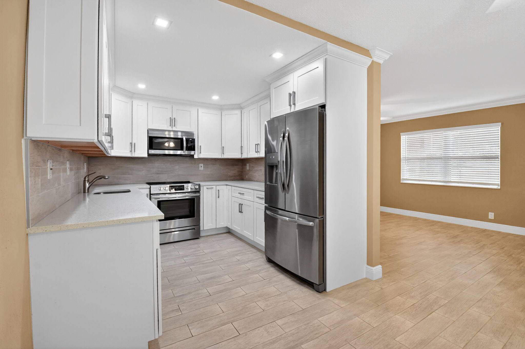 305 Capri G, Delray Beach, FL 33484