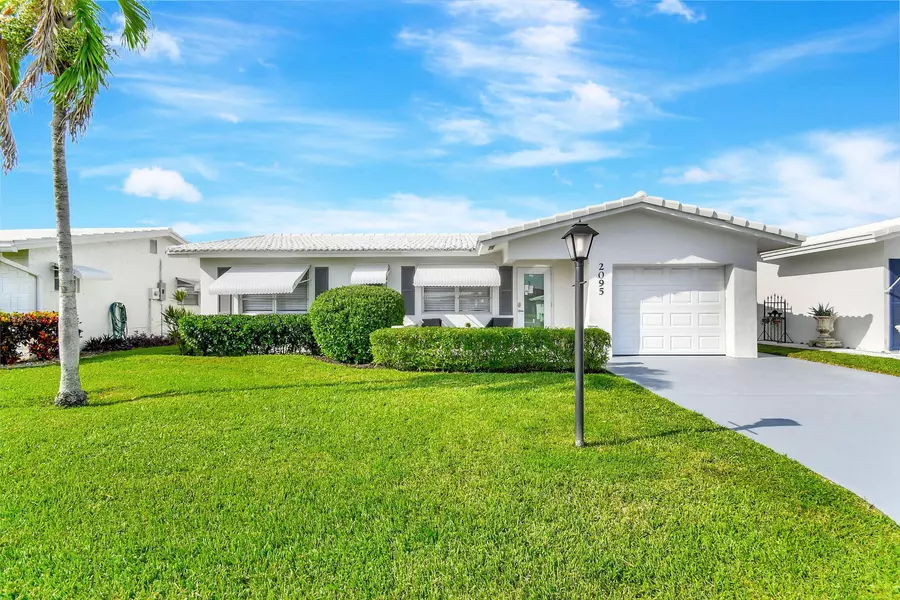 2095 SW 14th AVE, Boynton Beach, FL 33426