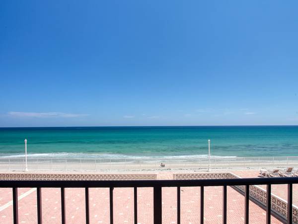 Palm Beach, FL 33480,3456 S Ocean BLVD 2010