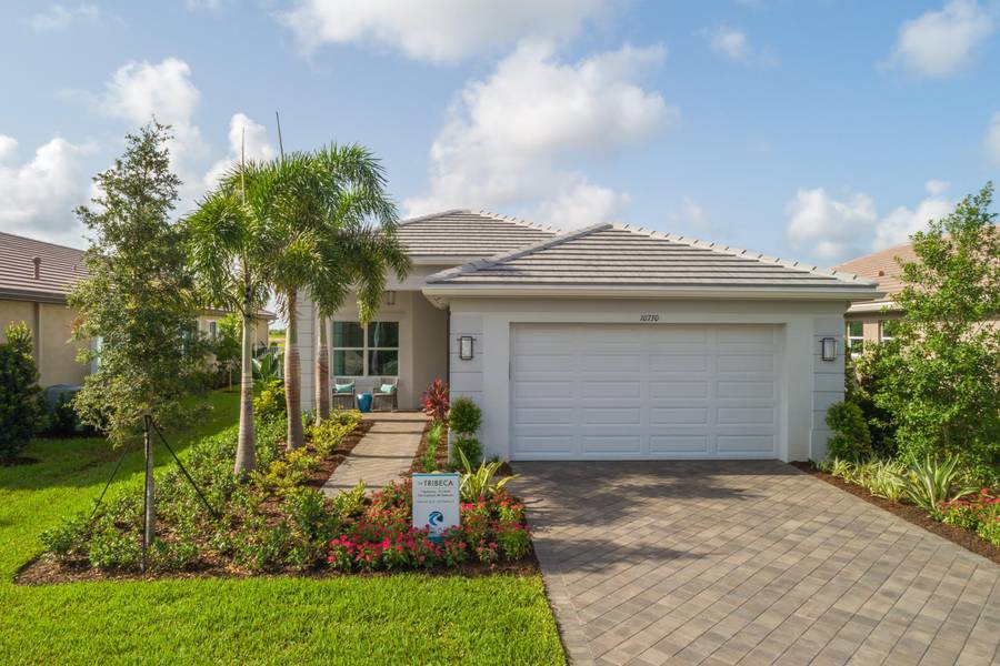 14249 SW Waterfall LN, Port Saint Lucie, FL 34987