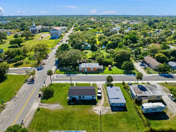 Fort Pierce, FL 34950,1002 Avenue B