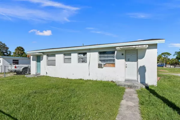 Fort Pierce, FL 34950,1002 Avenue B