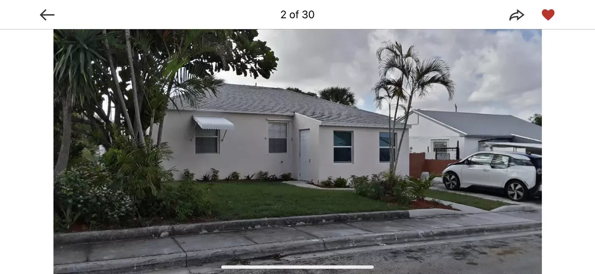 Riviera Beach, FL 33404,825 W 3rd ST Room 2