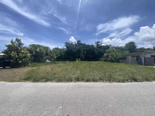 1810 Wheeler RD, North Palm Beach, FL 33408