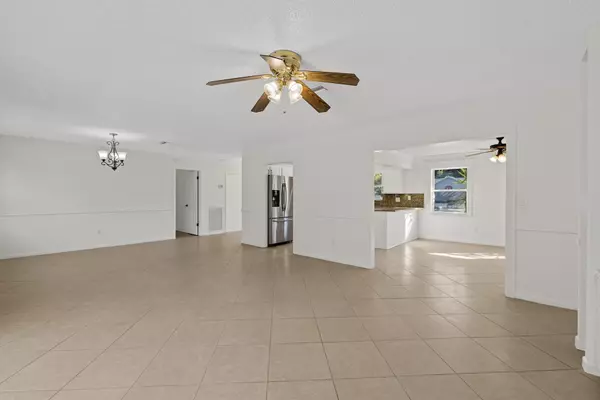 Lake Worth, FL 33467,5621 Adair WAY