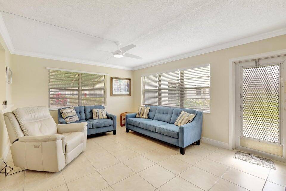 West Palm Beach, FL 33417,302 Sheffield M M