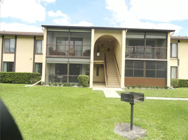 810 Sky Pine F2 WAY F2, Greenacres, FL 33415