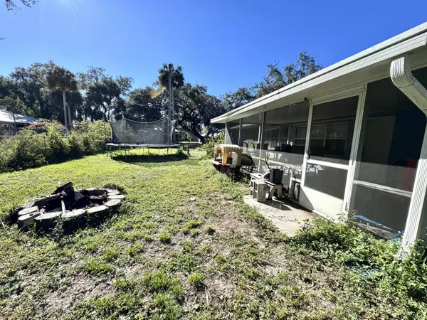 Okeechobee, FL 34974,1422 SW 19th TER