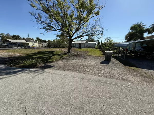 Belle Glade, FL 33430,1648 NE Avenue I AVE