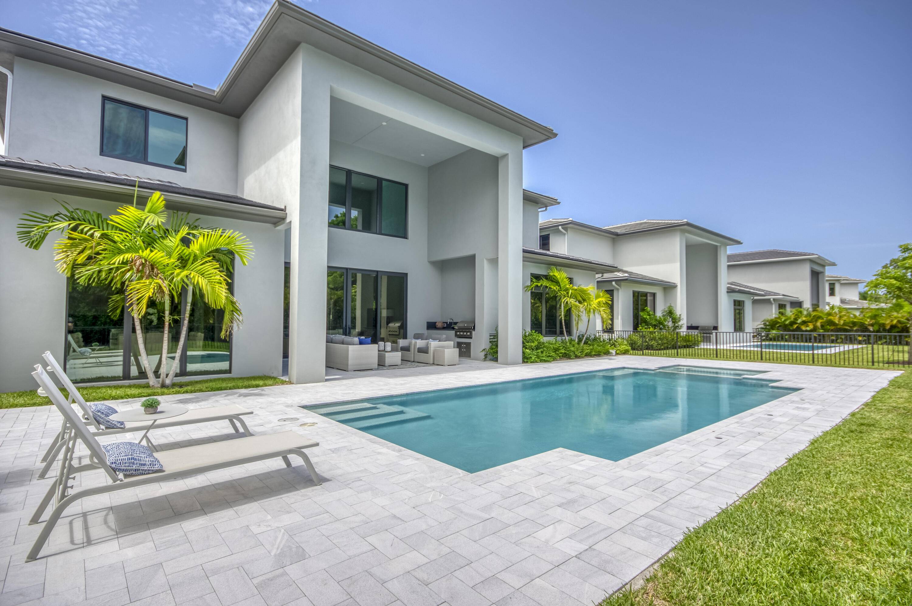 Jupiter, FL 33458,18416 Symphony CT