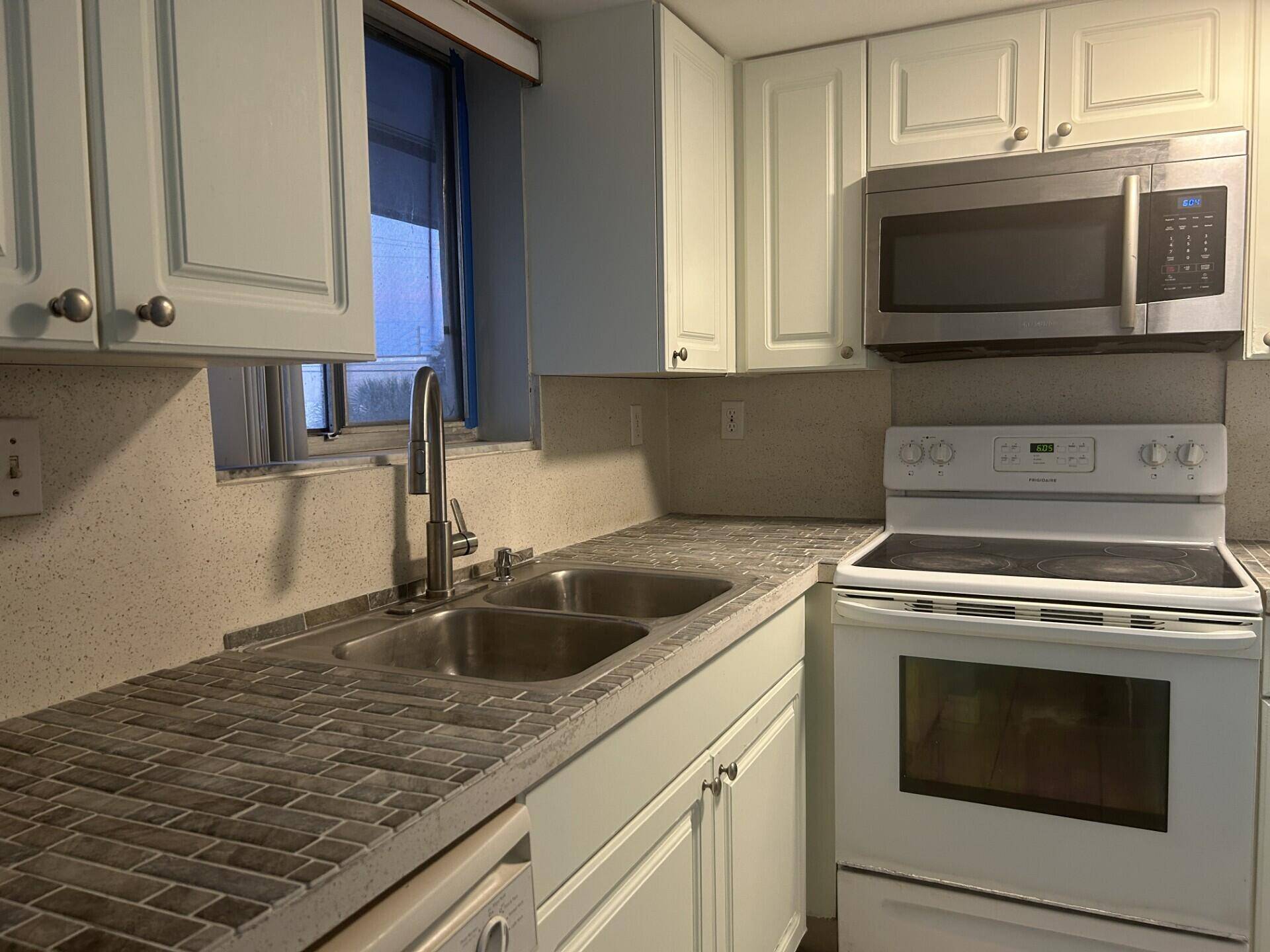 Lake Park, FL 33403,1501 Crescent E49 CIR E49