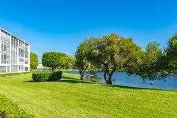 1008 Guilford A, Boca Raton, FL 33434