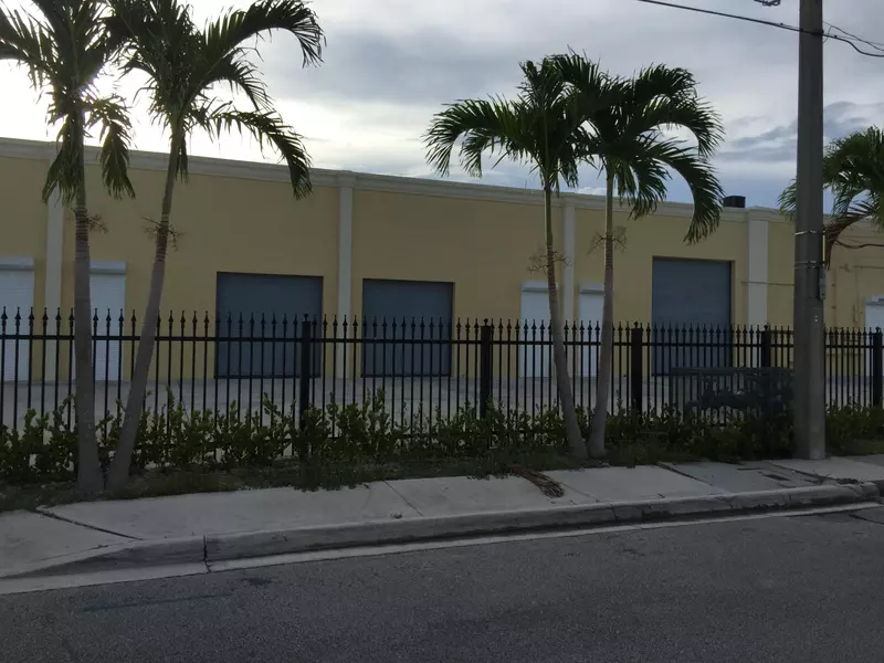 5700 Georgia AVE, West Palm Beach, FL 33405