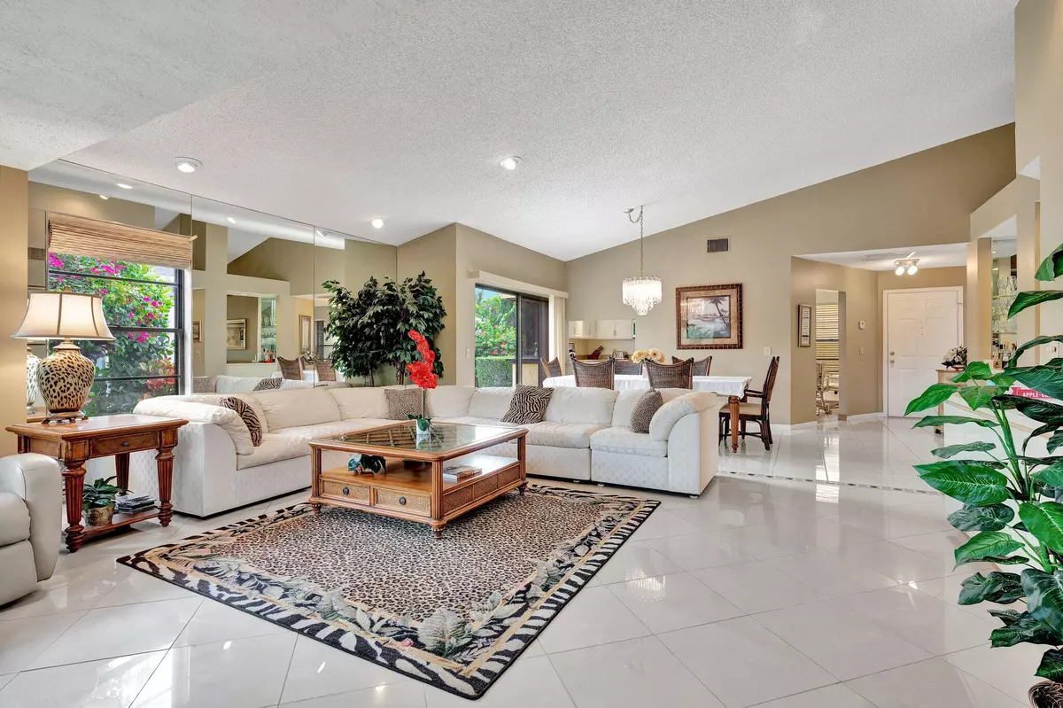 Palm Beach Gardens, FL 33418,6137 Brandon ST