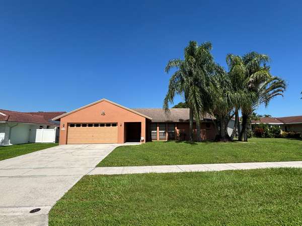 138 Bilbao ST, Royal Palm Beach, FL 33411