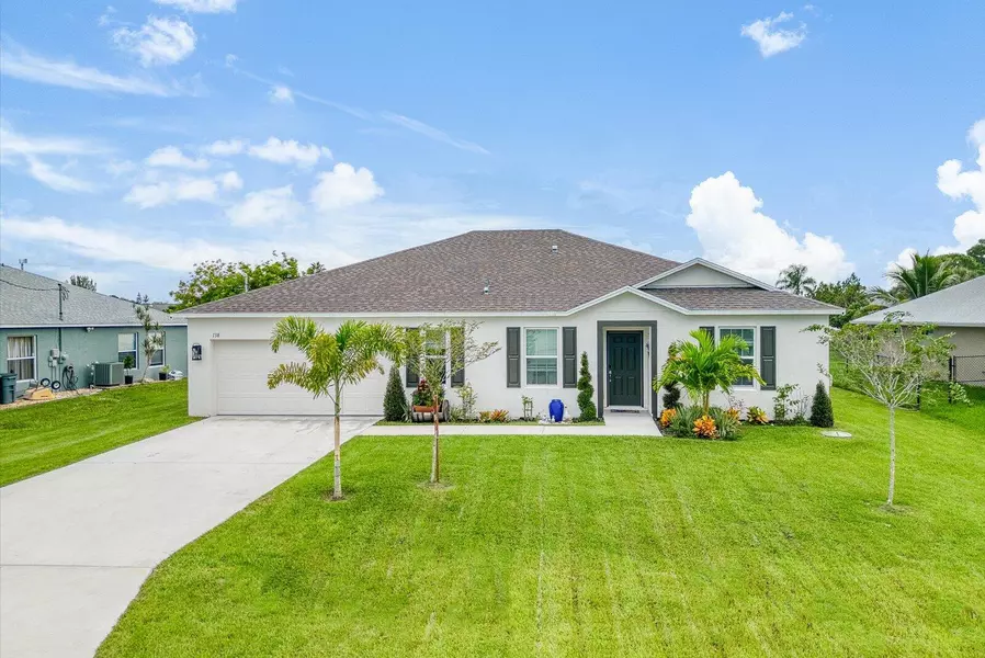 138 SW Carter AVE, Port Saint Lucie, FL 34983