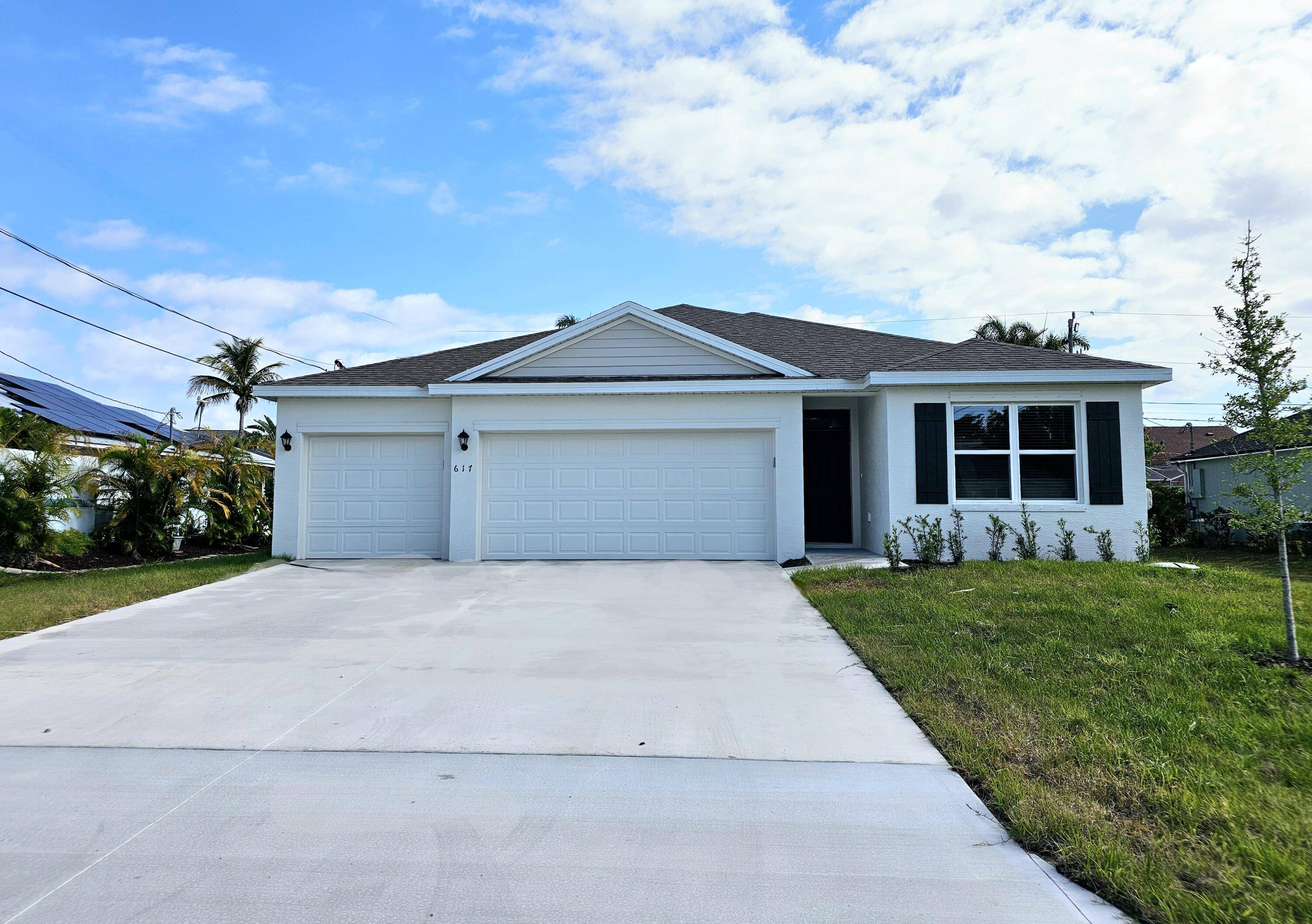 617 SE Dean TER, Port Saint Lucie, FL 34984