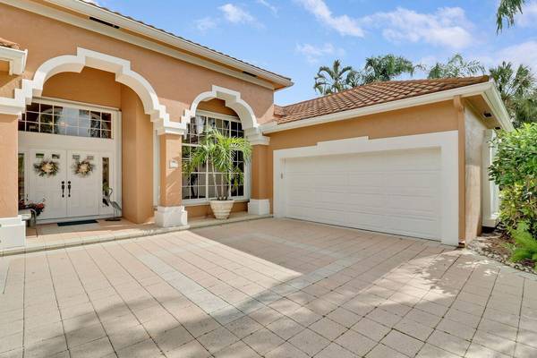 Palm Beach Gardens, FL 33418,71 Cayman PL