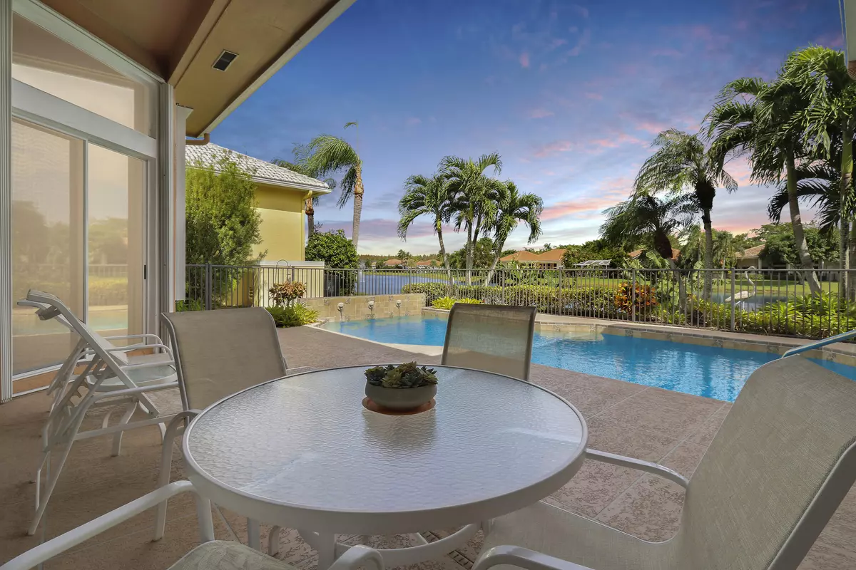 Palm Beach Gardens, FL 33418,71 Cayman PL